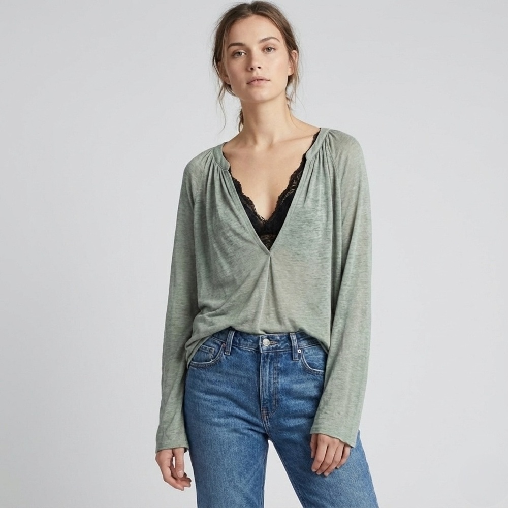 Young Fabulous & Broke Sage Linen Burnout Top Sheer V Neck Size S